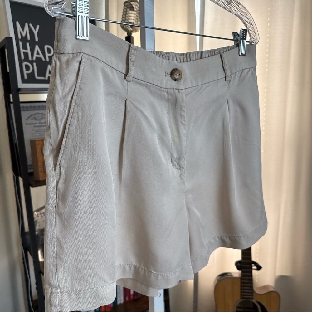 LOFT Women’s The Washed Twill Khaki Shorts With Elastic Back Size 10 - Picture 3 of 7